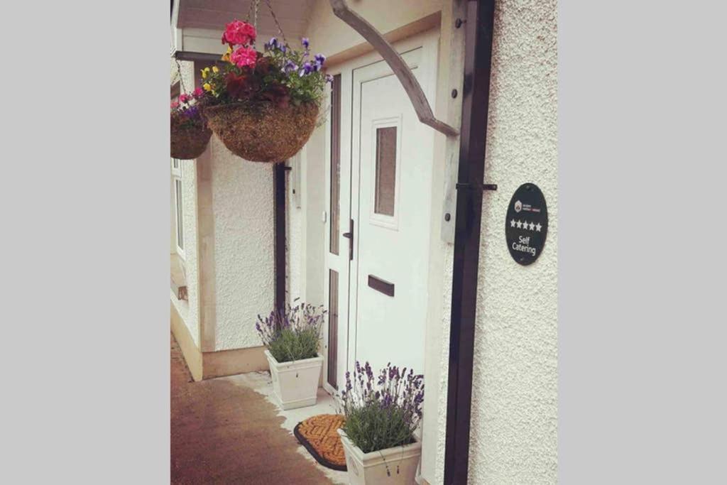 Swallow Lane, Enniskillen, Co Fermanagh, 5* Chic Villa Екстериор снимка